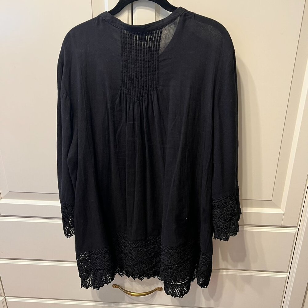 ELLOS Black ¾ Sleeve Crochet Trim Pintucked Blouse (Size 1X – 22/24) - Picture 6 of 8